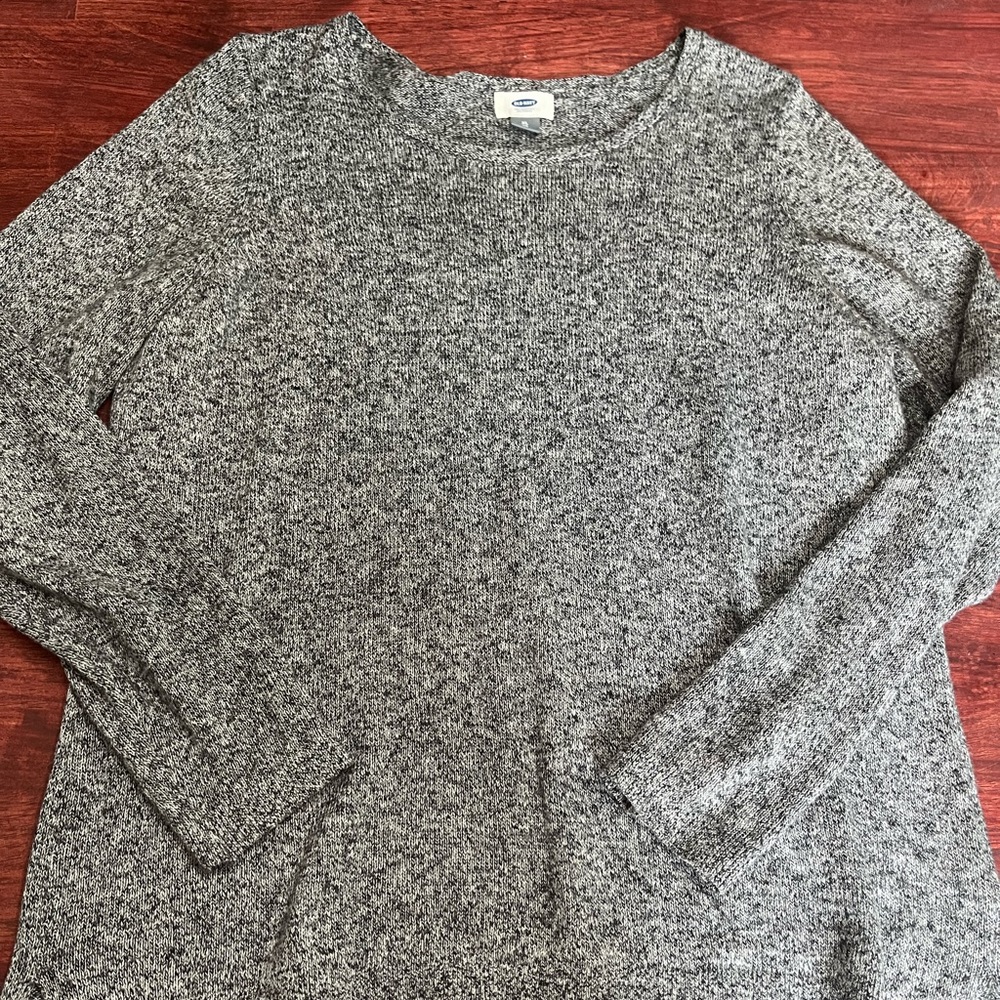 Old Navy sweater